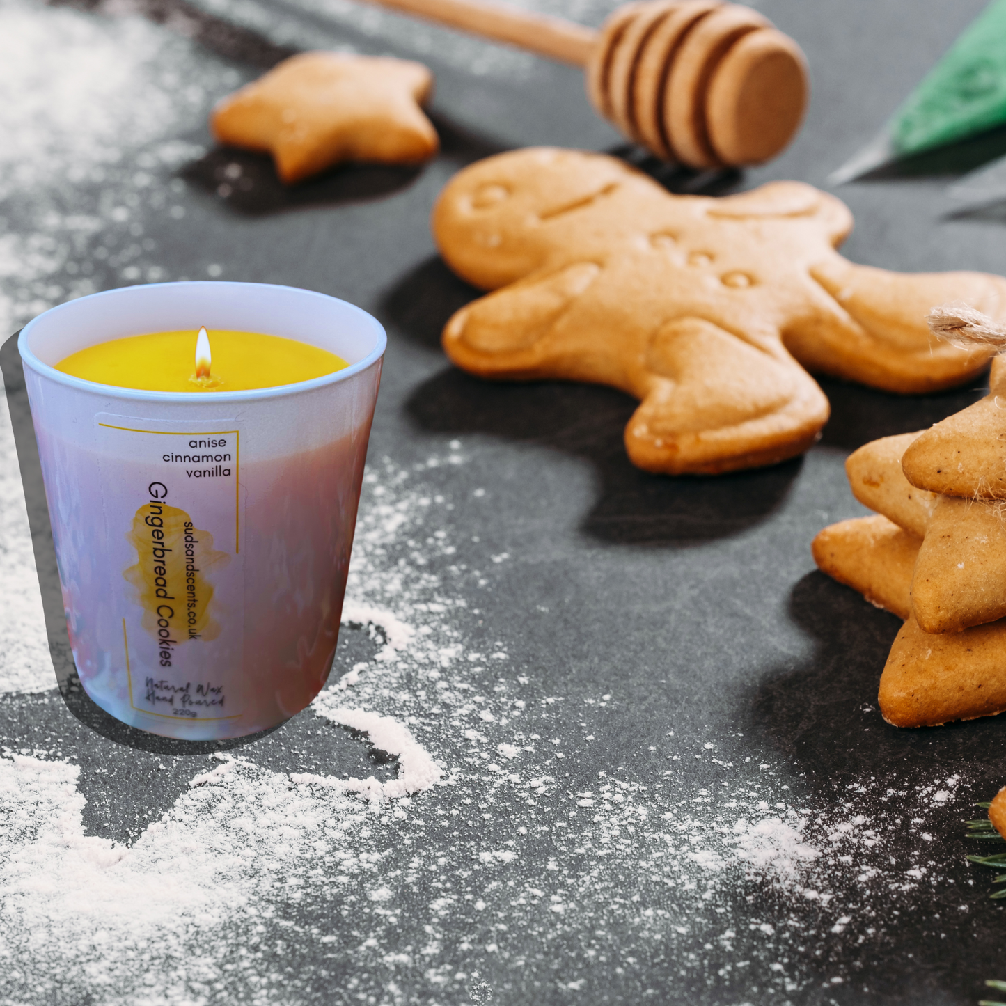 A Christmas Glow - Gingerbread Cookies - Candle