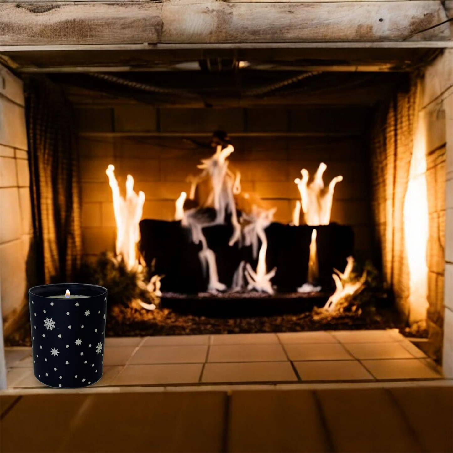 A Christmas Glow - Woodland Flame - Candle