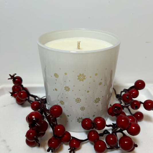 A Christmas Glow - Forest Berry Fusion - Candle