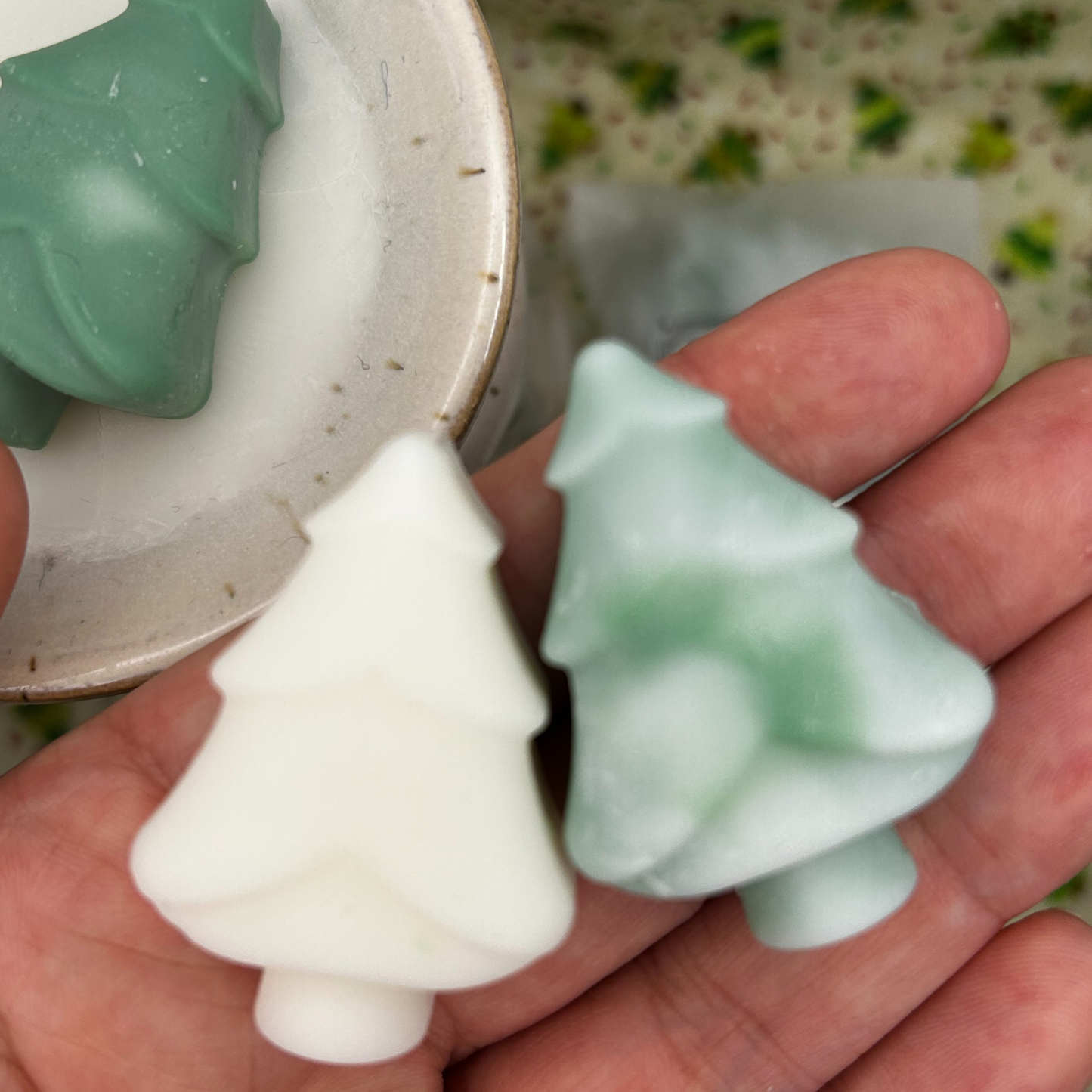 A Christmas Glow - Whispering Pines - Wax Melts