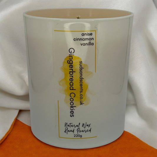 A Christmas Glow - Gingerbread Cookies - Candle