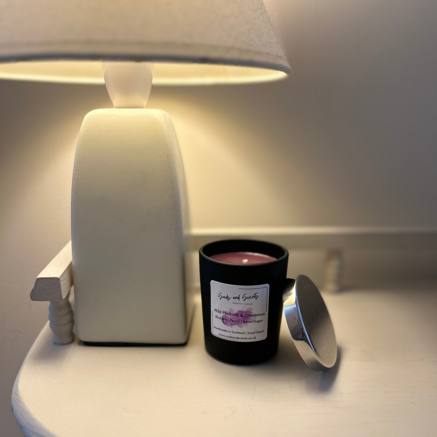 Wild Rhubarb and Cinnamon - Candle