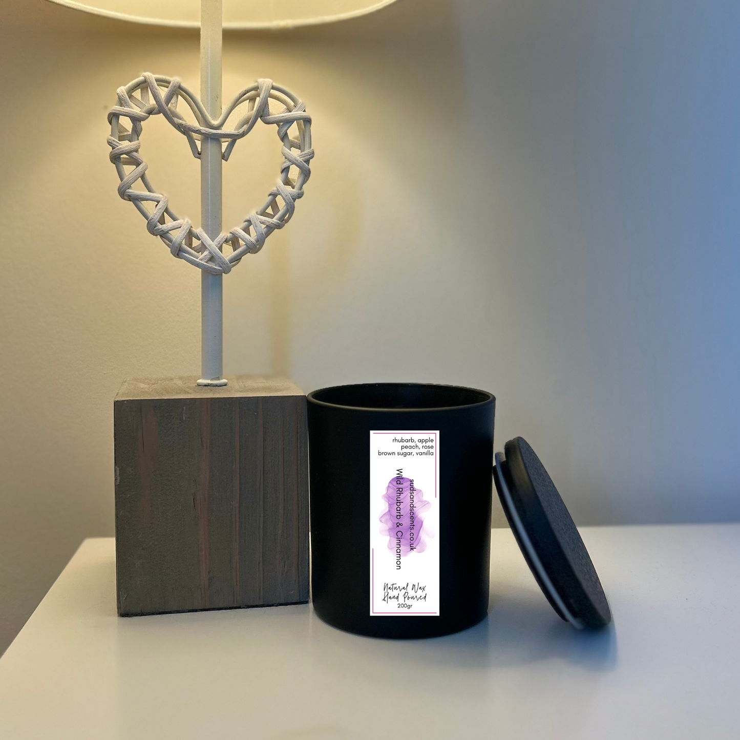 Wild Rhubarb and Cinnamon - Candle